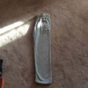 Nike Sweatpants (Light Gray)